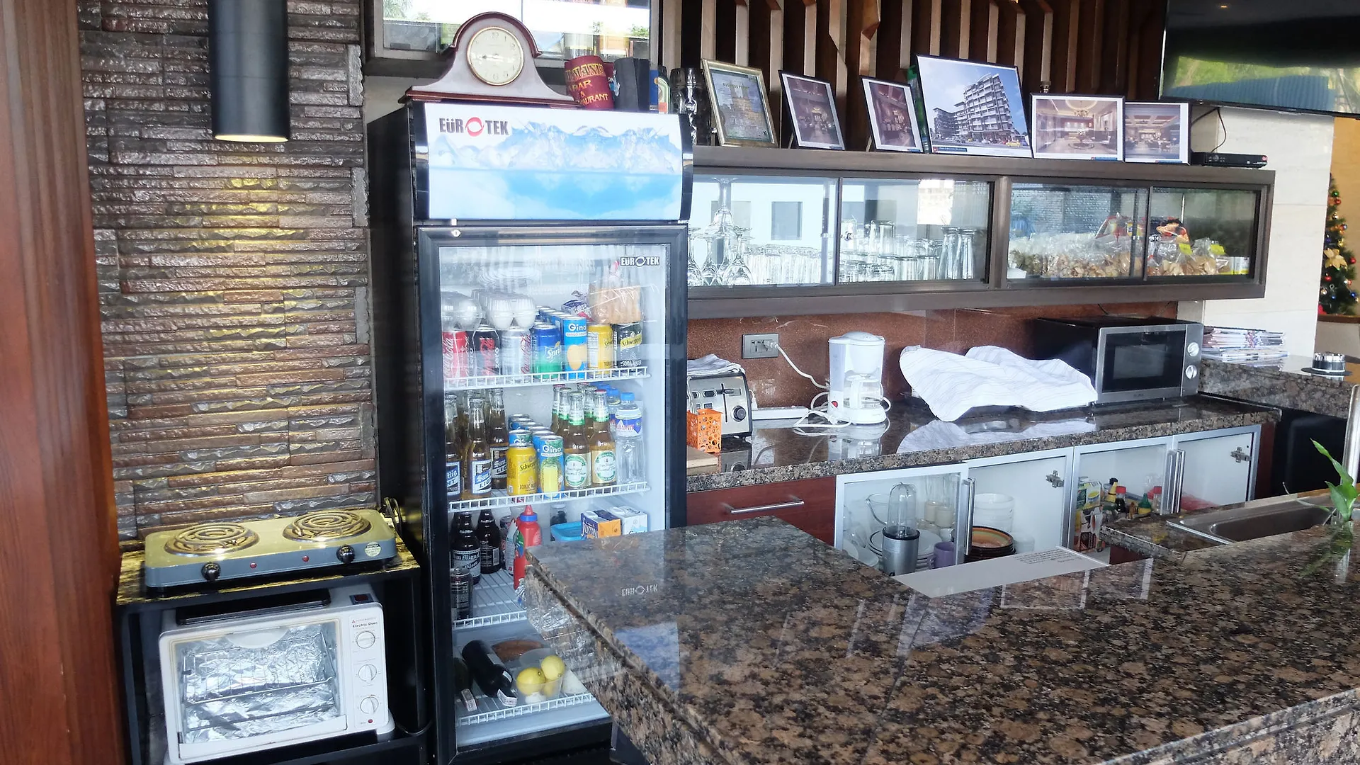 Apartamento Zeppelin Suites Ángeles Filipinas