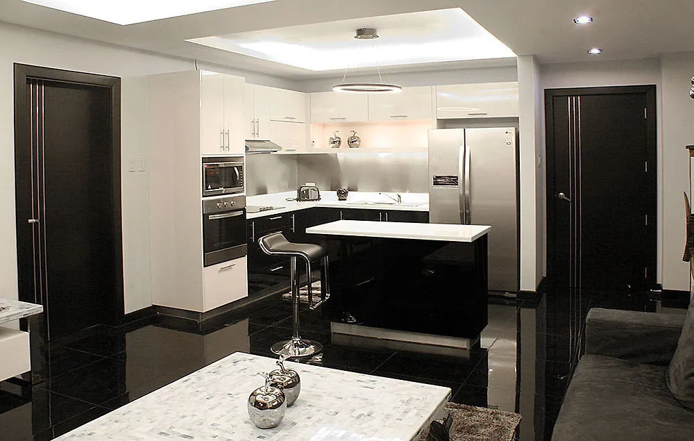 Zeppelin Suites Angeles 0*,